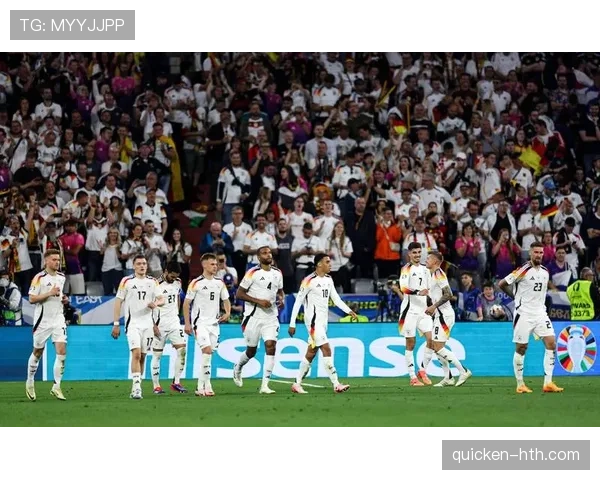 维蒂尼亚 vs 克罗斯：传球风格与组织角色差异